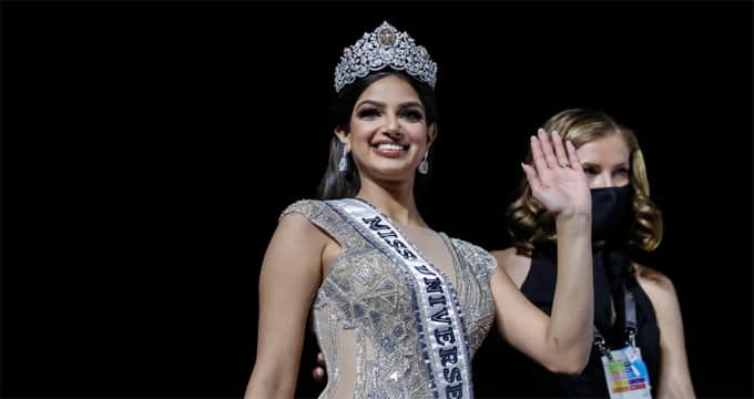 Harnaaz Sandhu crowned Miss Universe 2021